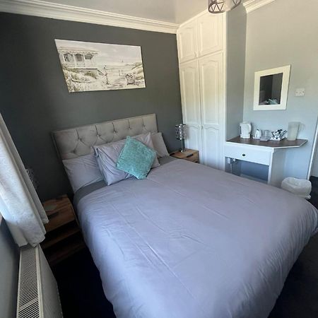 Manorlodge Tralee Bagian luar foto